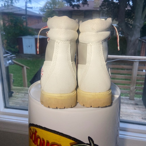 Women's Timberland Boots Size 9.5 - Picture 8 of 16